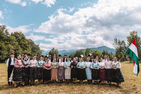 Zakopane népművészeti fesztiválján járt az Alba Regia Táncegyüttes